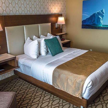 Best Western Plus St. John'S Airport Hotel And Suites Exteriör bild