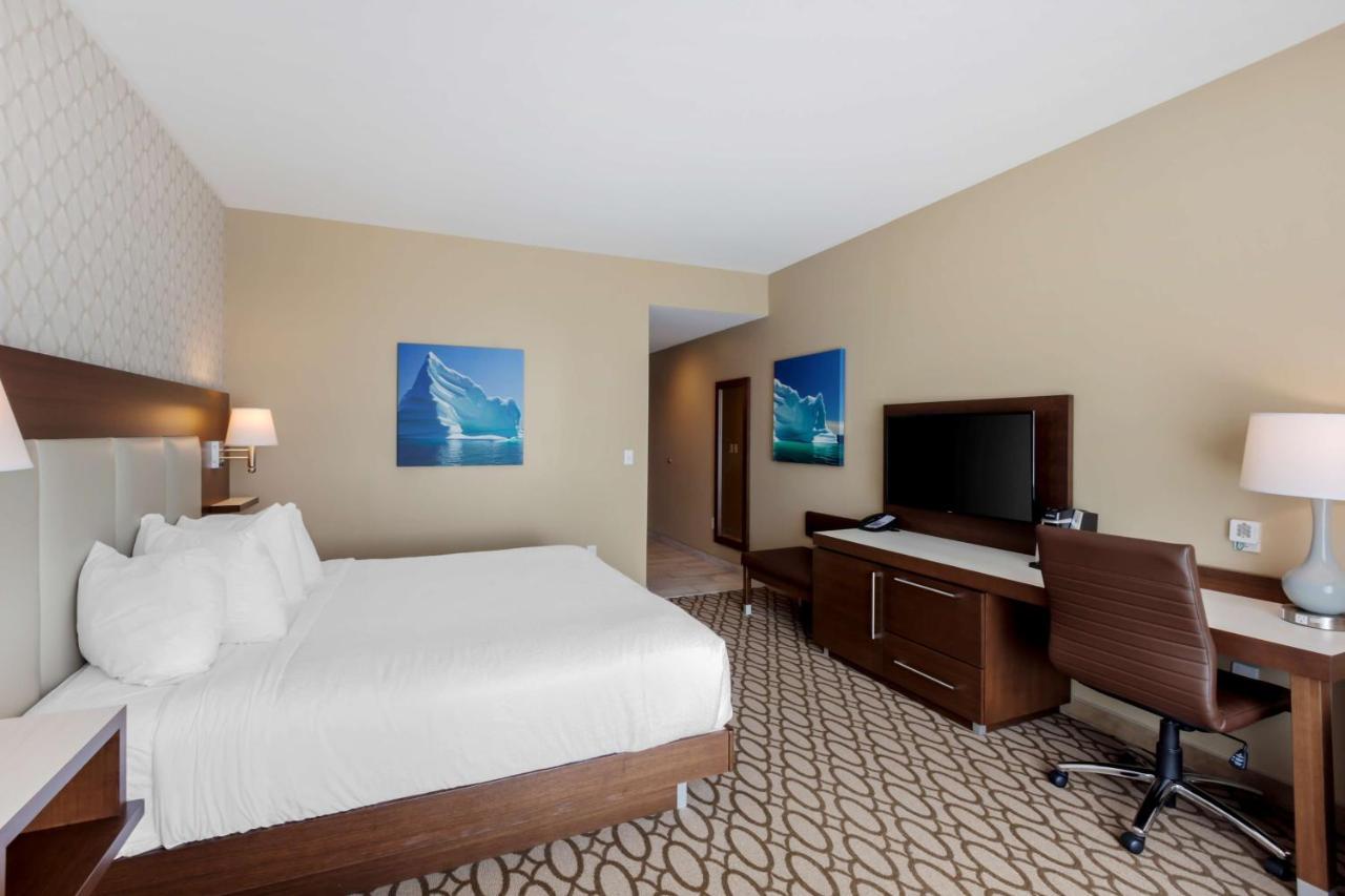 Best Western Plus St. John'S Airport Hotel And Suites Exteriör bild